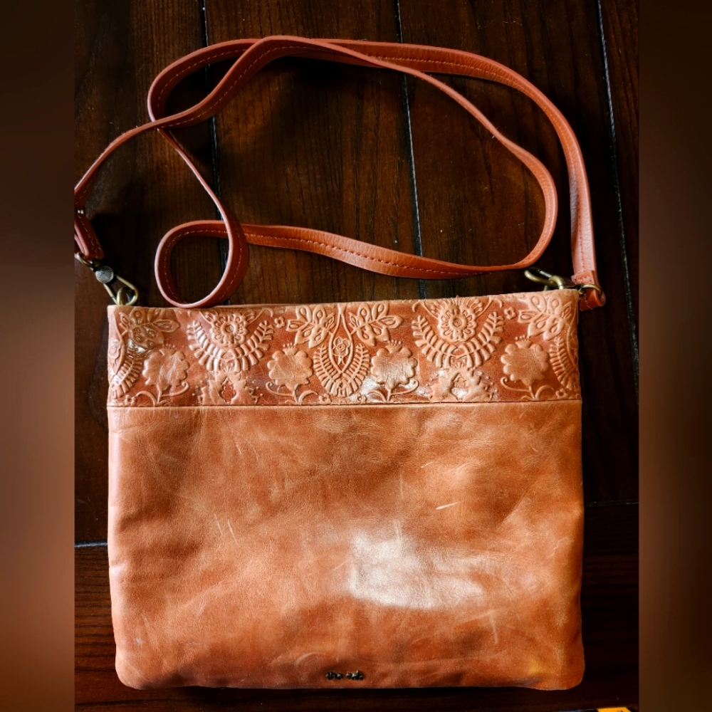 Crossbody bag from the Sak